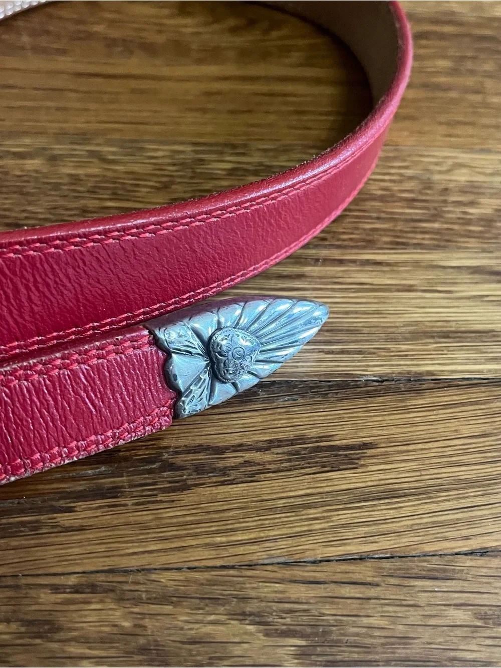 Justin red leather belt 525rd womens vintage silver hearts western 30